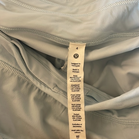 Lululemon skirt - Picture 4 of 4
